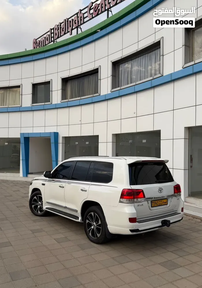 Toyota Land Cruiser Gxr 2014 photo 3