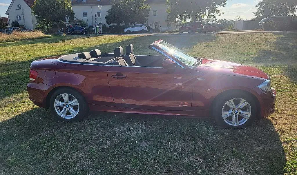 BMW 1 Series 2013 photo 2