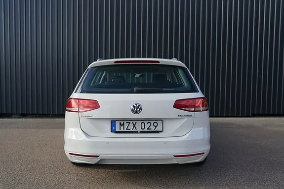 Volkswagen Passat 2016 photo 4