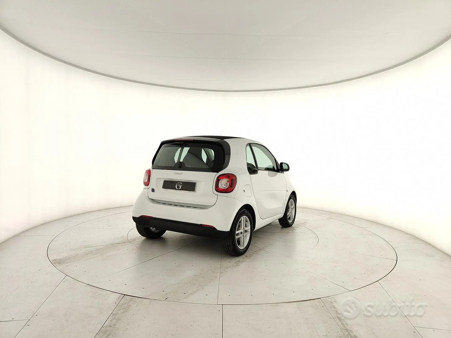 Smart Fortwo 2022 photo 3
