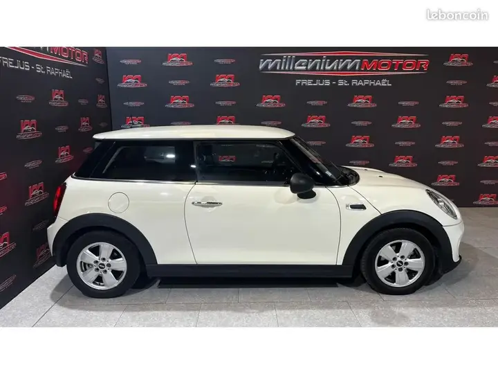 Mini Cooper 2018 photo 2