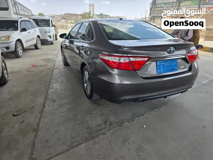 Toyota Camry 2015 photo 2