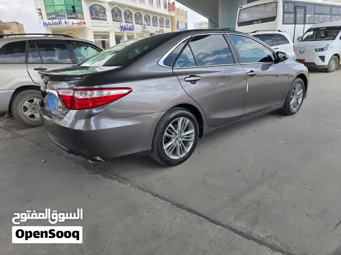 Toyota Camry 2015 photo 3
