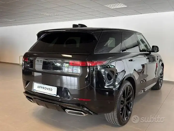 Land Rover Range Rover Sport 2026 photo 2