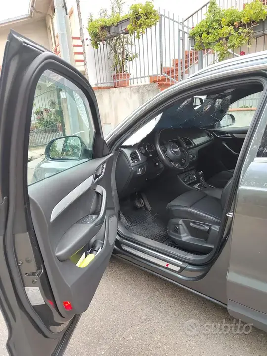 Audi Q3 2016 photo 5