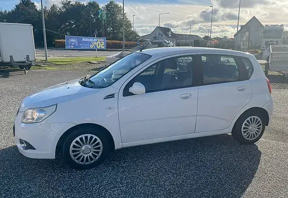 Chevrolet Aveo 2009 photo 5