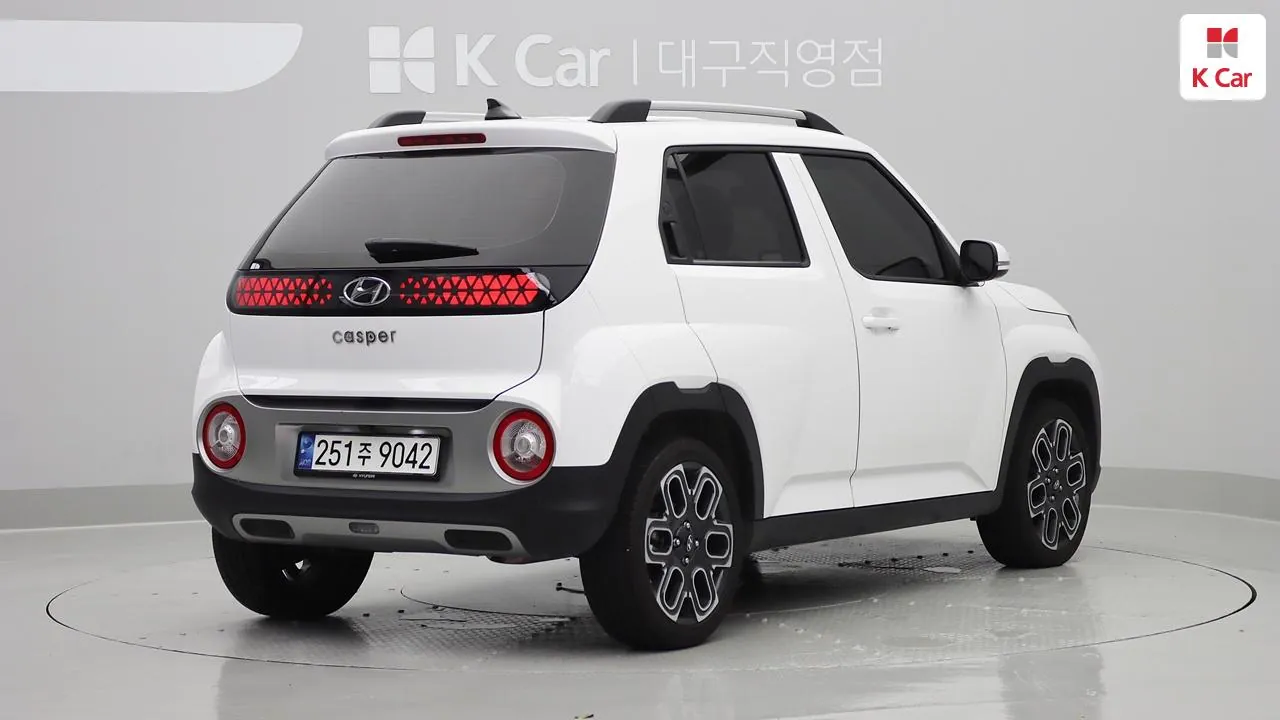 Hyundai Casper 2022 photo 2
