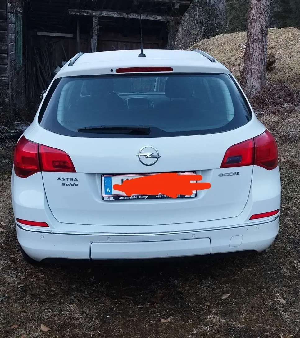 Opel Astra 2015 photo 3