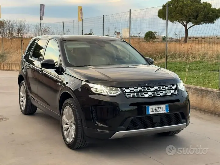 Land Rover Discovery Sport 2020 photo 2
