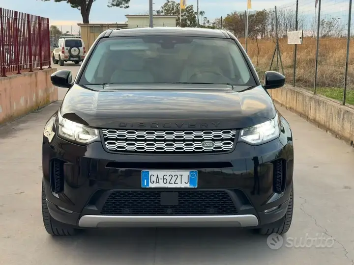 Land Rover Discovery Sport 2020 photo 3
