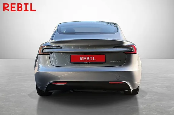 Tesla Model 3 2025 photo 5