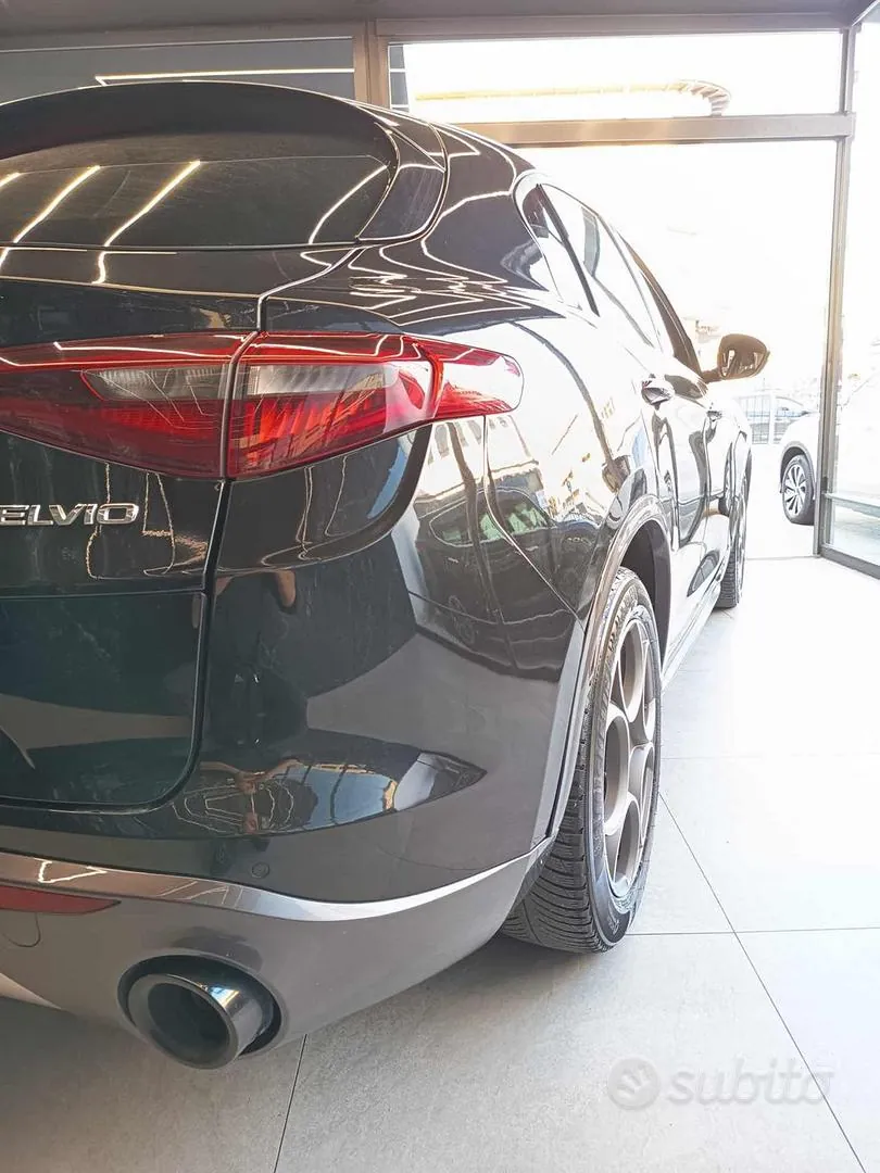 Alfa Romeo Stelvio 2022 photo 5