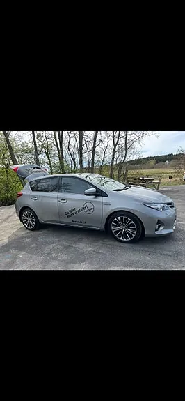 Toyota Auris 2014 photo 5