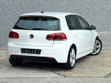 Volkswagen Golf 2011 photo 3