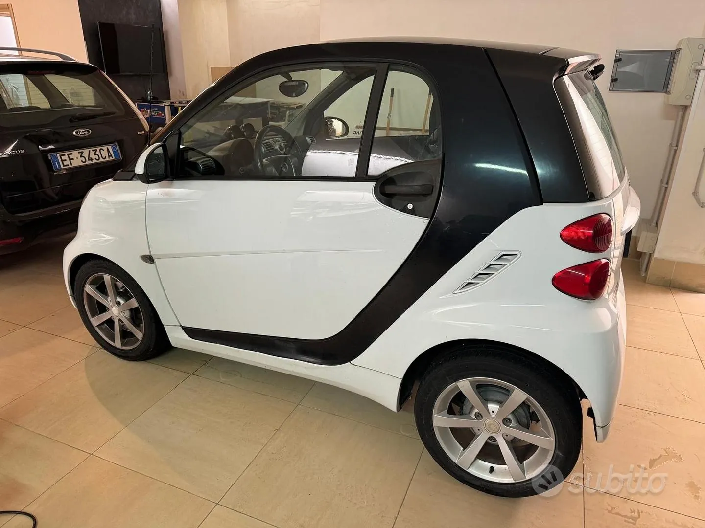 Smart Fortwo 2010 photo 4