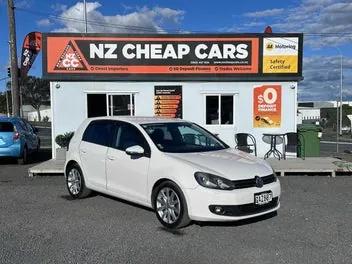 Volkswagen Golf 2009 photo 2