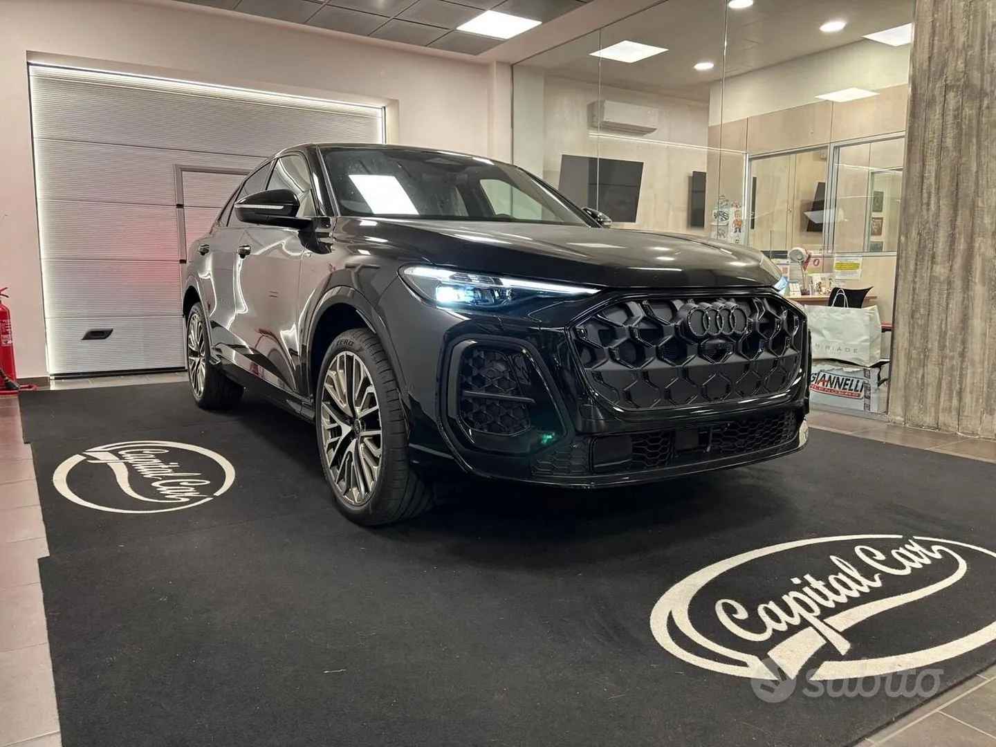 Audi Q5 2025 photo 2