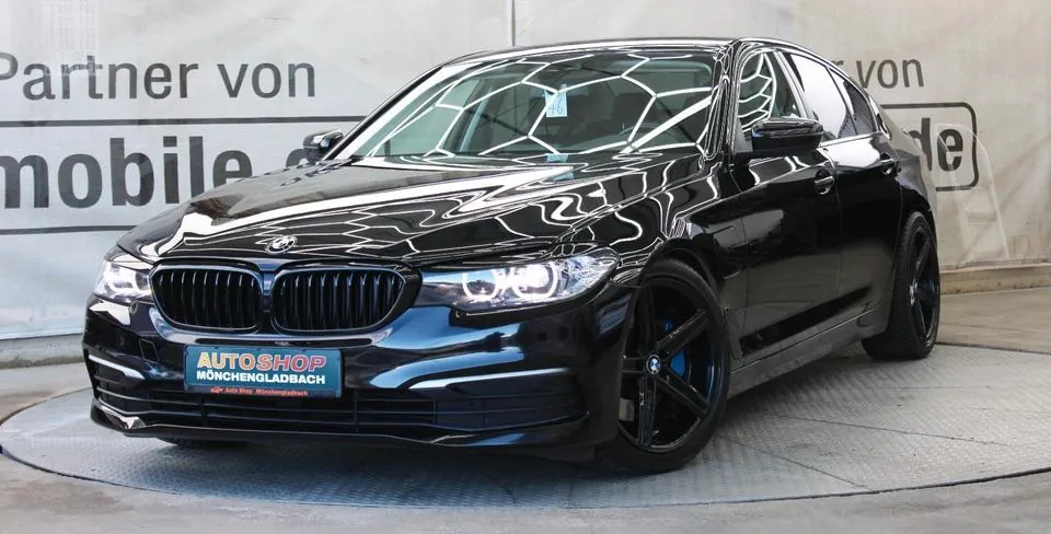 BMW 530E