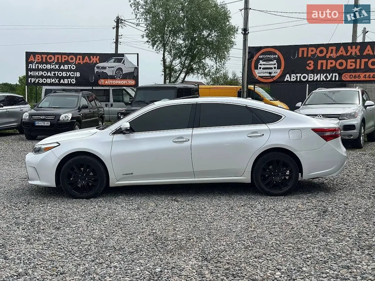 Toyota Avalon 2015 photo 3