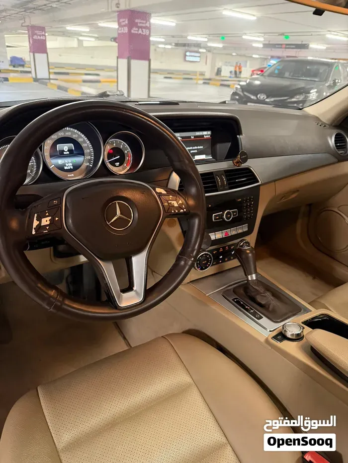 Mercedes-Benz C-Class 2014 photo 4