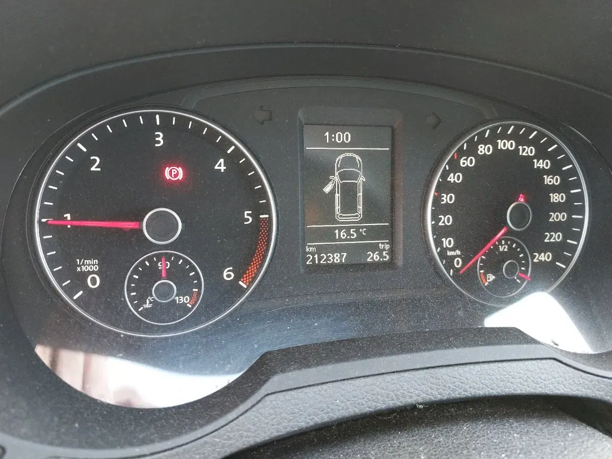 Volkswagen Sharan 2014 photo 2