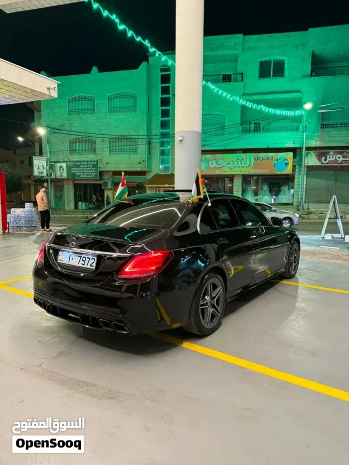 Mercedes-Benz C200 2019 photo 2