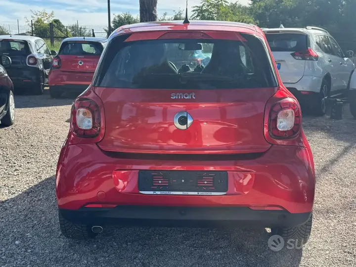 Smart Forfour 2019 photo 4