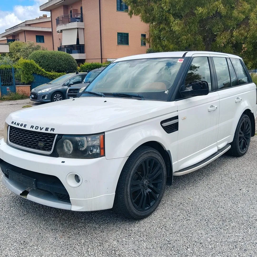 Land Rover Range Rover Sport 2013 photo 2