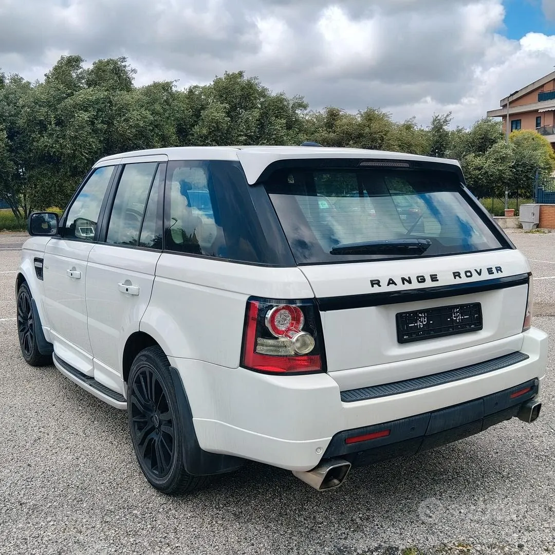 Land Rover Range Rover Sport 2013 photo 3
