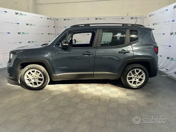 Jeep Renegade 2022 photo 2