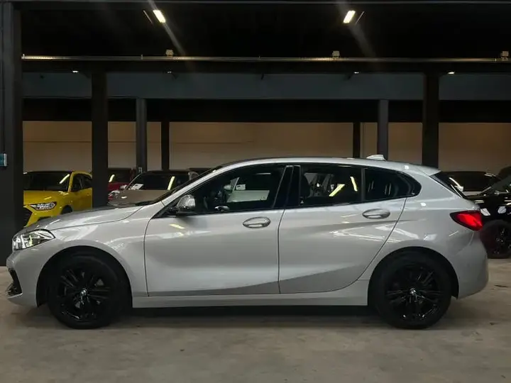 BMW 1Serie 2021 photo 2