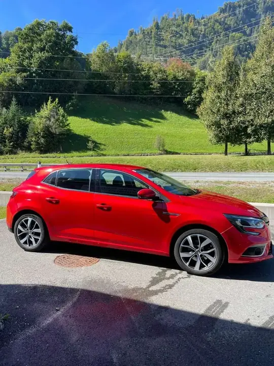 Renault Mégane 2016 photo 3