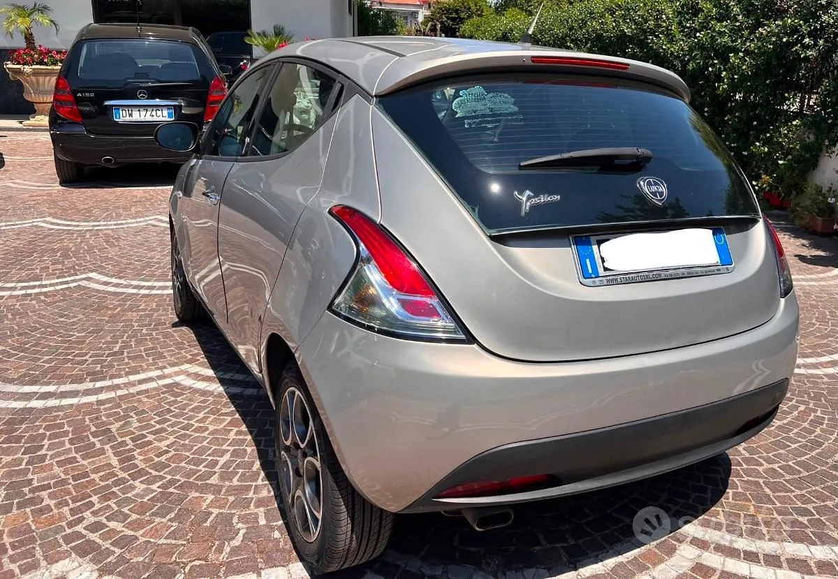 Lancia Ypsilon 2015 photo 5