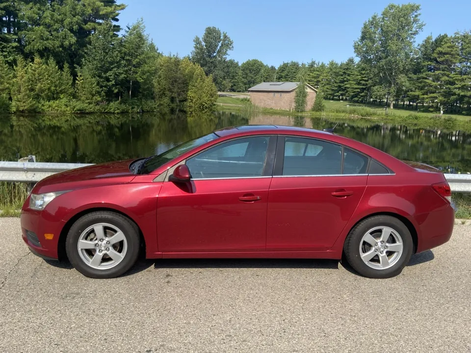 Chevrolet Cruze 2014 photo 3