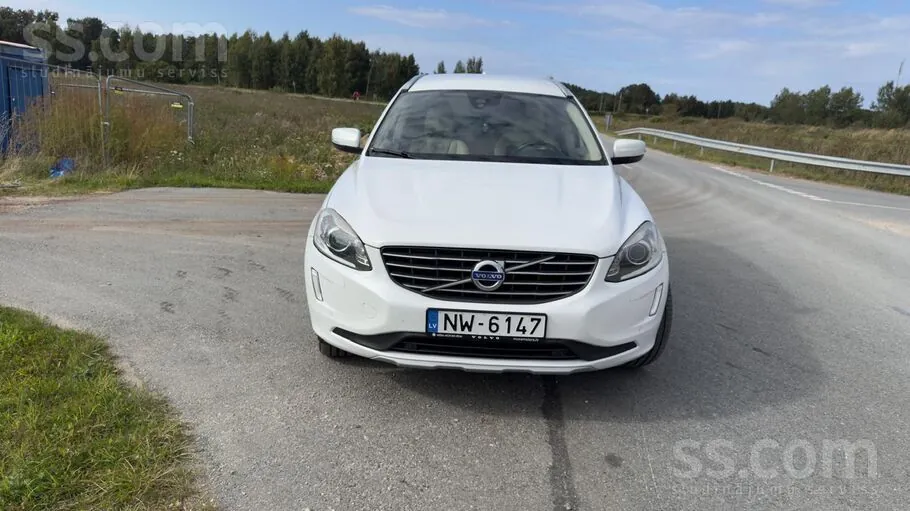 Volvo Xc60 2016 photo 2