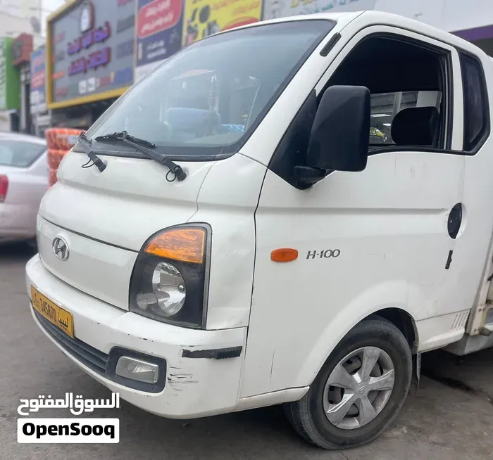 Hyundai H 100