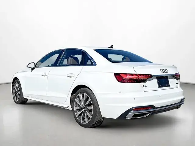 Audi A4 2023 photo 4