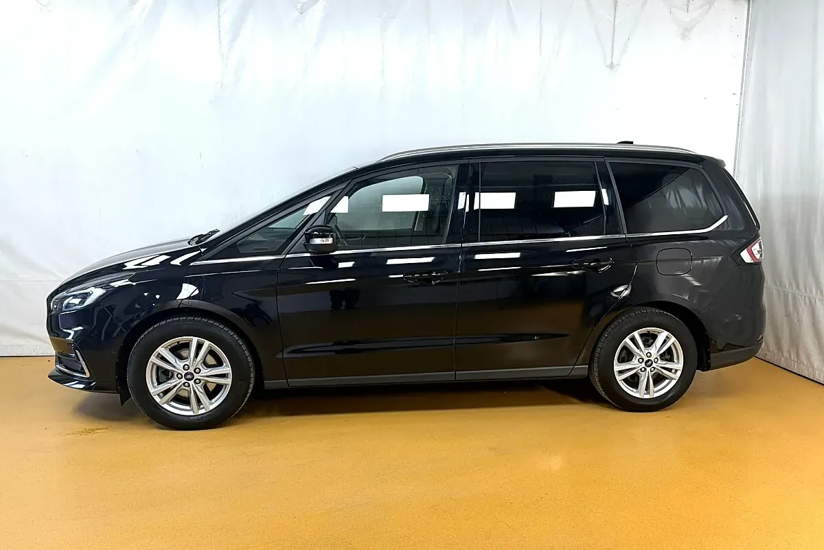 Ford Galaxy 2023 photo 3