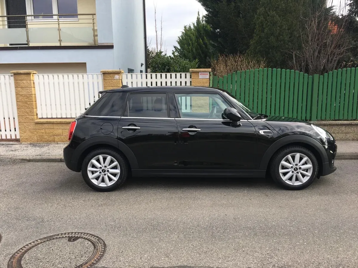 Mini Mini One 2021 photo 2