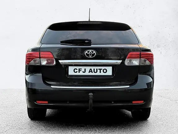 Toyota Avensis 2012 photo 5