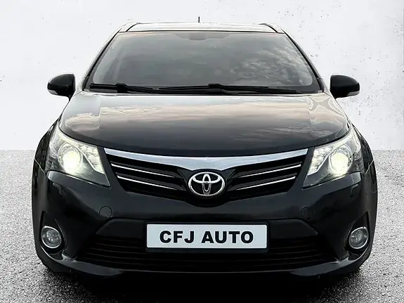 Toyota Avensis 2012 photo 3