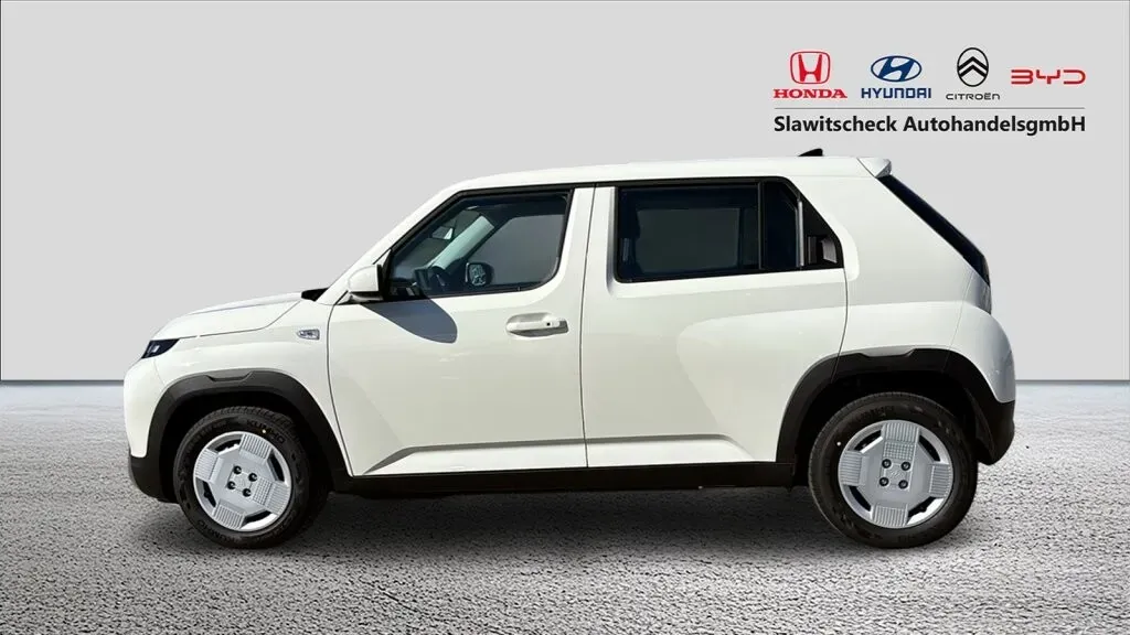 Hyundai Inster photo 2