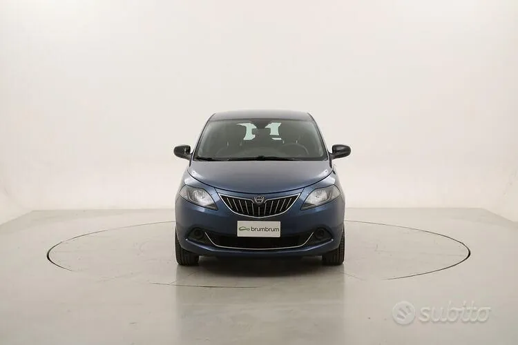 Lancia Ypsilon 2022 photo 2