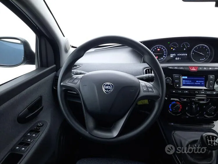 Lancia Ypsilon 2022 photo 4