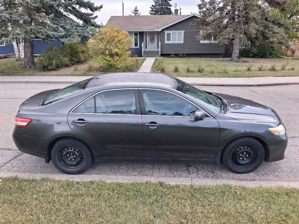 Toyota Camry 2010 photo 3