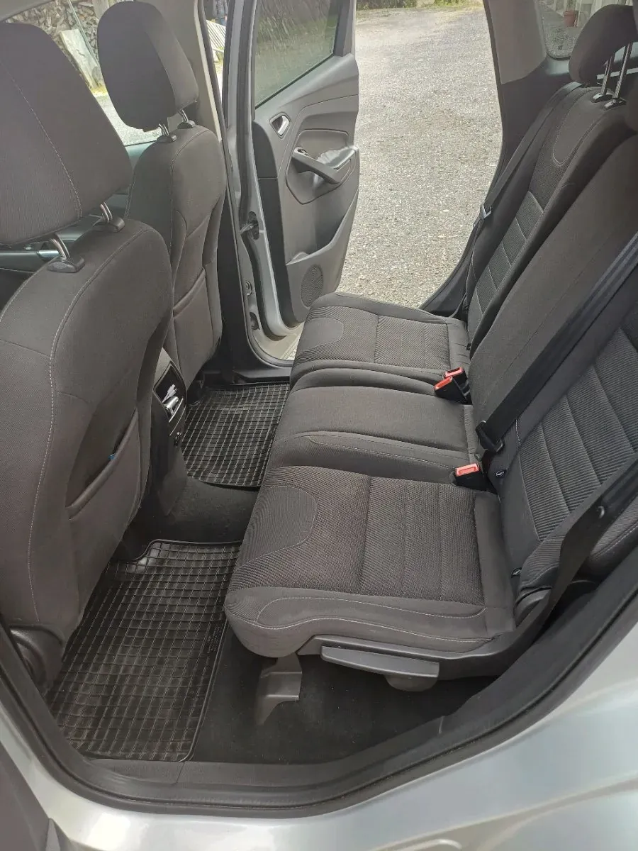 Ford Kuga 2015 photo 3