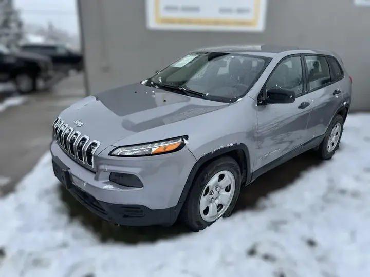 Jeep Cherokee 2015 photo 2