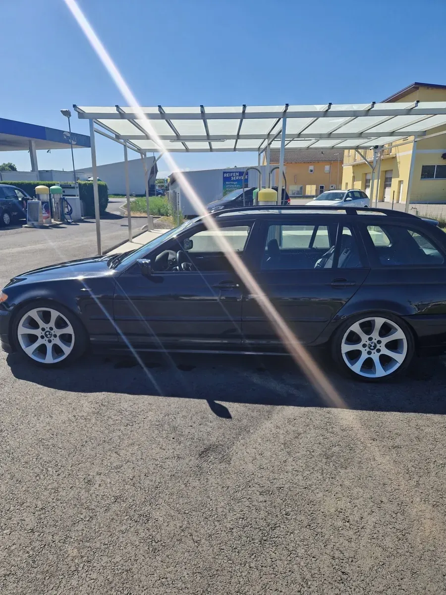 BMW 3 Series 2002 photo 3