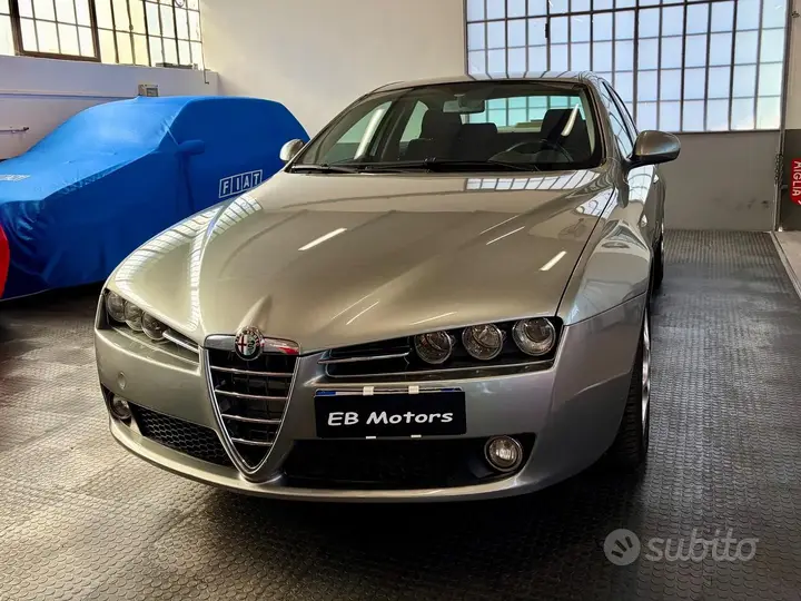 Alfa Romeo 159 2006 photo 3