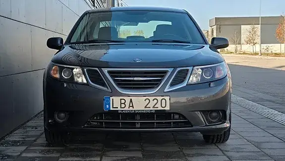 Saab 9-3 2010 photo 4